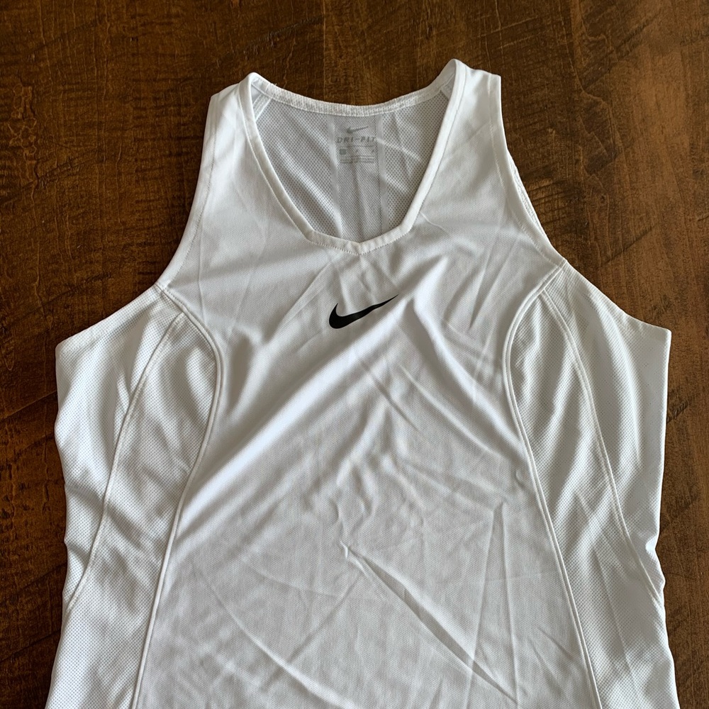 Nike workout tank
